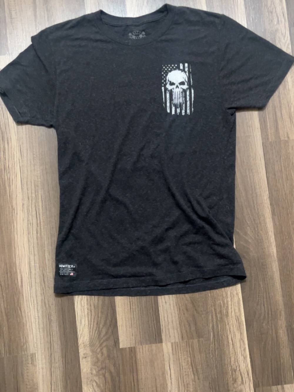 Howitzer Mens Small Gray Military Tactical Athletic Punisher Shirt
